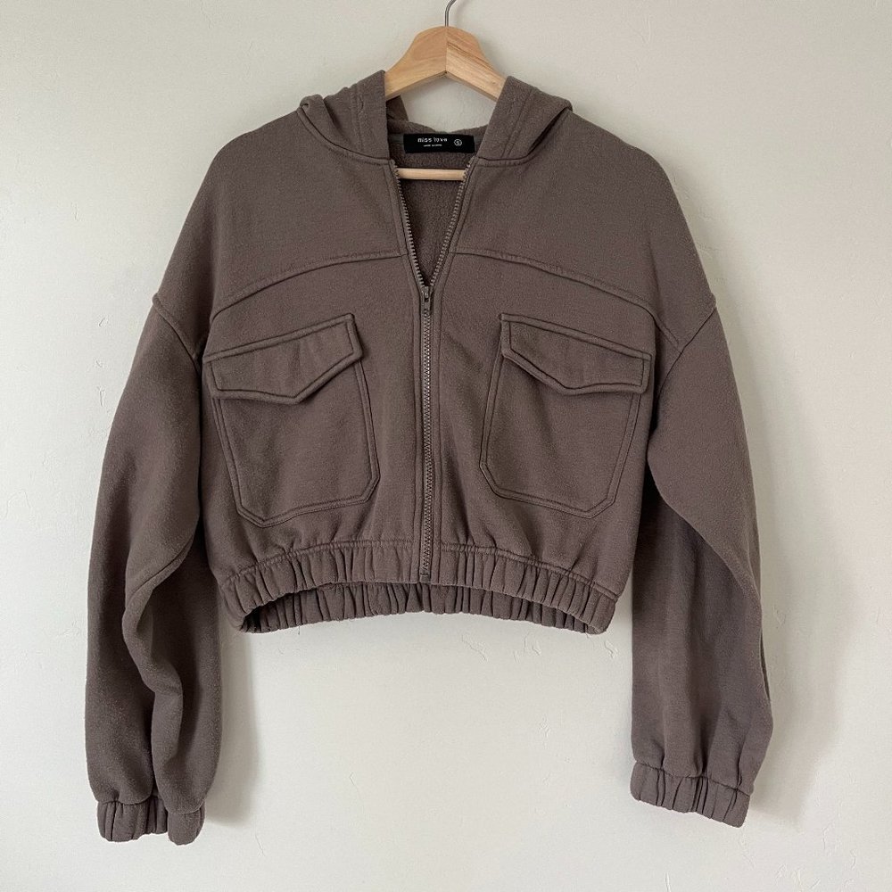 Cropped Zip Up